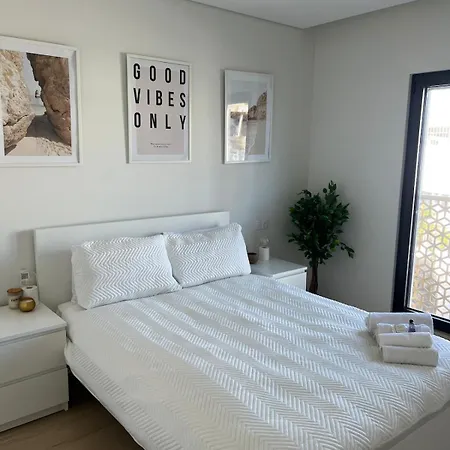 Casa Cruz - 3 Bedroom In بورتيماو